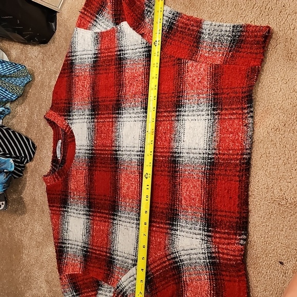 Zara Top Red Plaid Sweater Size Small - Picture 9 of 10